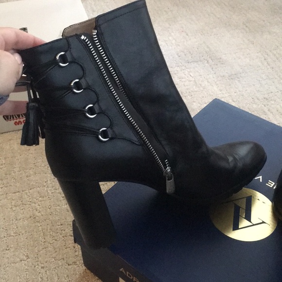 Adrienne Vittadini Black Boots - Picture 4 of 5